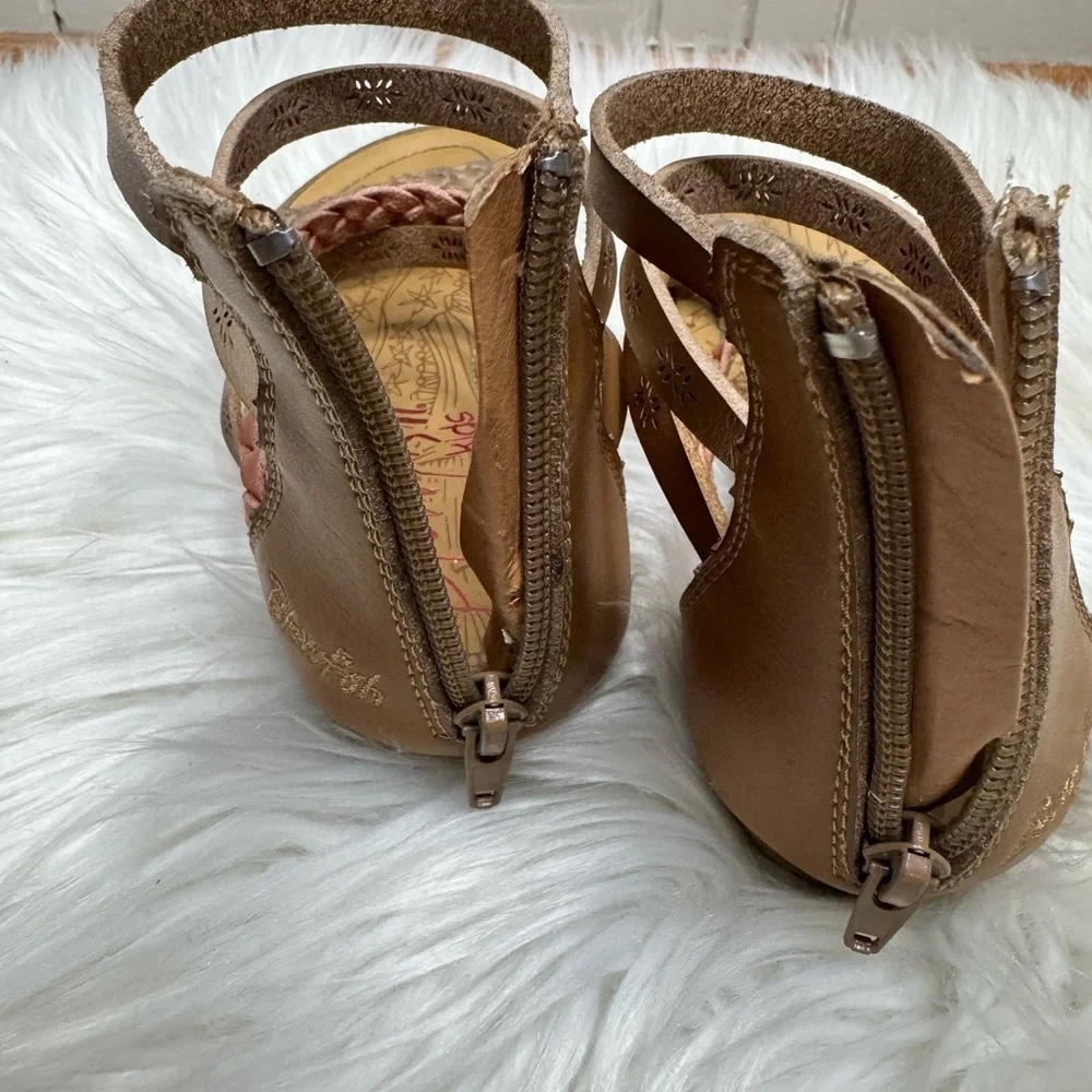 Stylish Braided Sandals in Tan and Pink